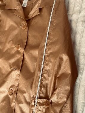Women’s PL lightweight gold button coat. Lightweight. Water resistant.